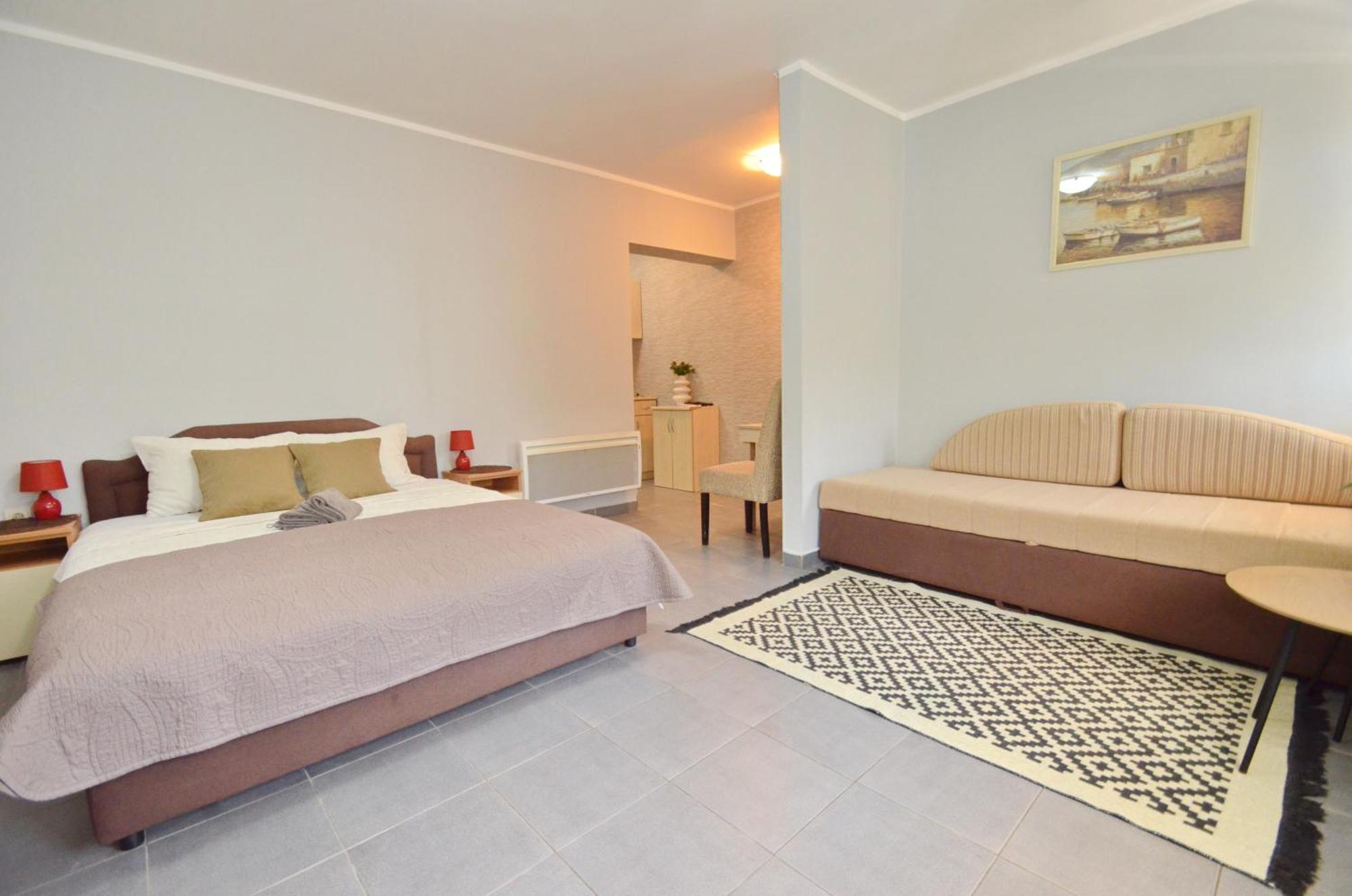 Porto Lastva Apartment
