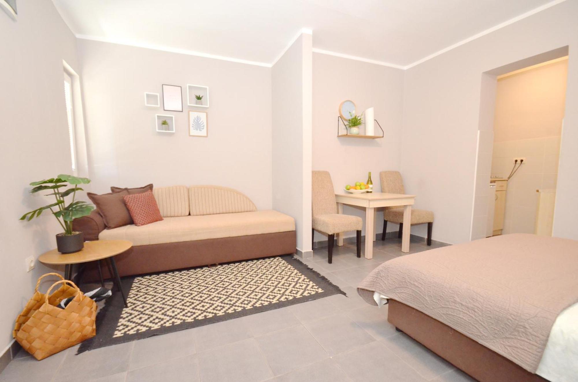 Porto Lastva Apartment *