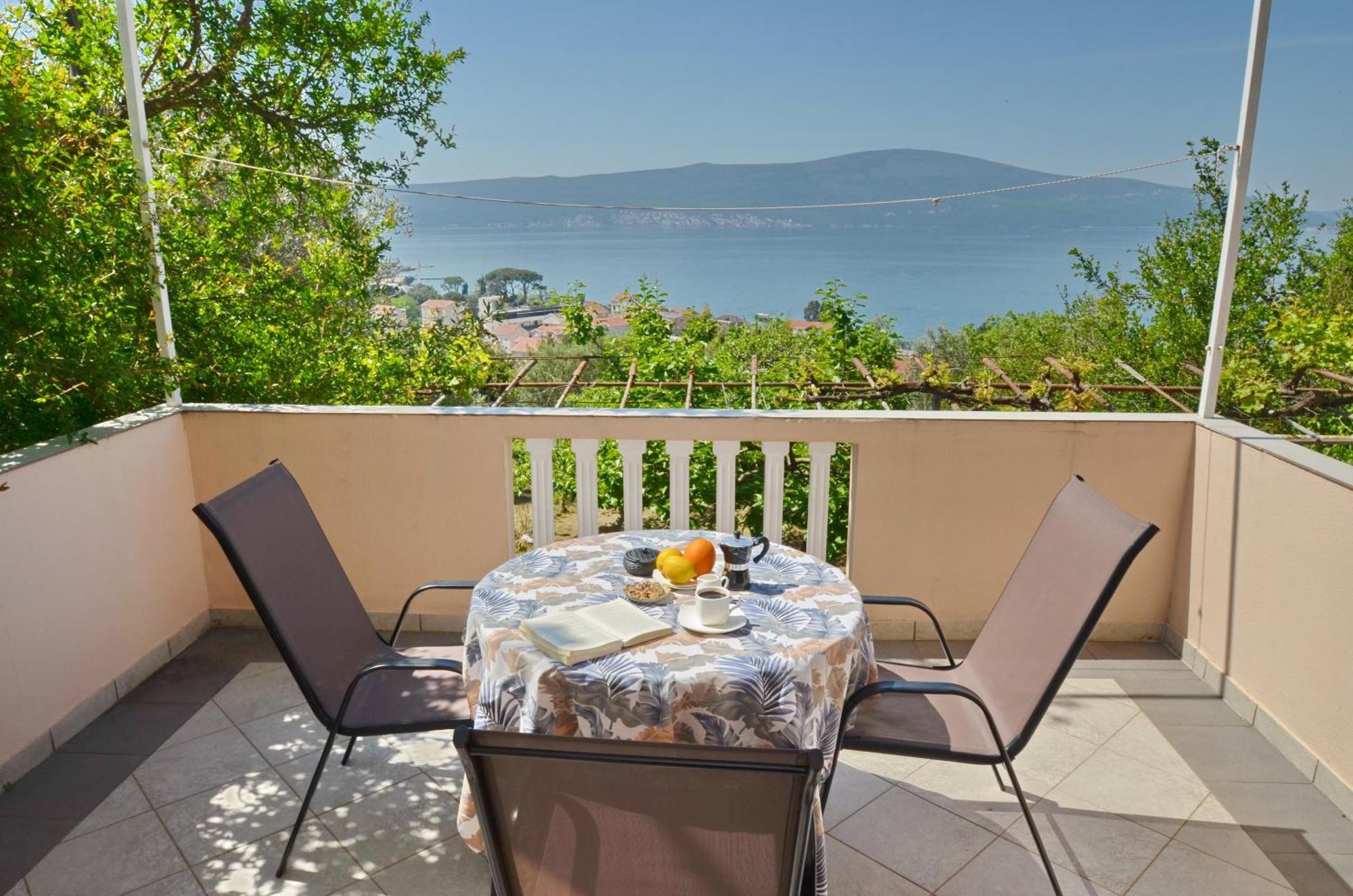 Porto Lastva Apartment *